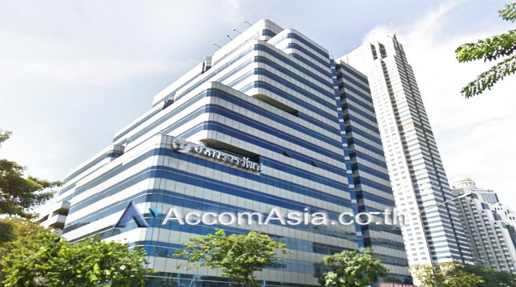 2  Office Space For Rent in Silom ,Bangkok BTS Surasak at Vorawat Building AA10943